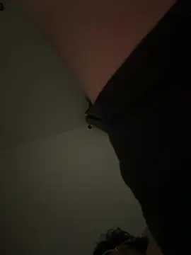 YourBadboy718 webcam