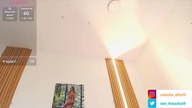 NatashaEgnath webcam