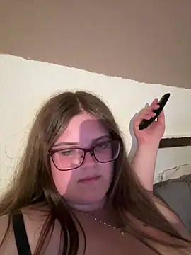 CurvyPaar2 webcam
