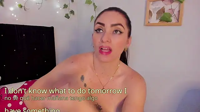 MeganHoffmaan webcam