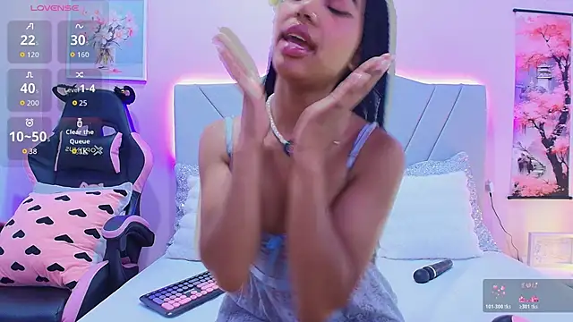 Naom_star87 webcam