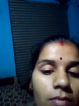 Raveena0990 webcam