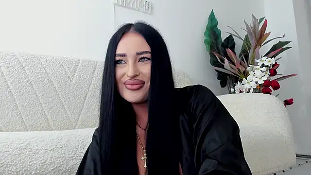 EmeraldKatt webcam