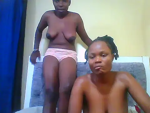 VioletAura webcam