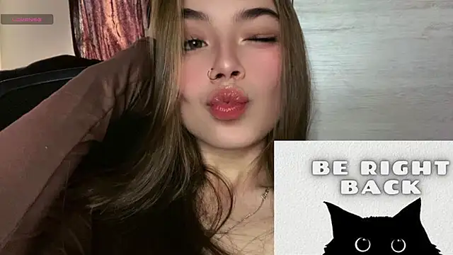 mia_victoria22 - Mia_Victoria22's free webcam - UK Sex Cams