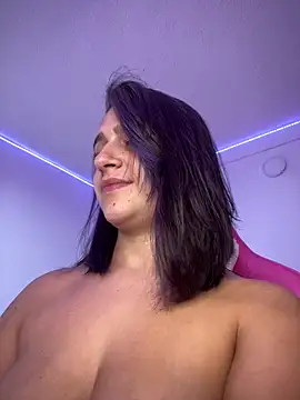 Aliciia777 webcam