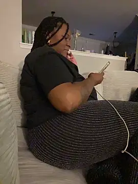 GirthGoddessCoco webcam
