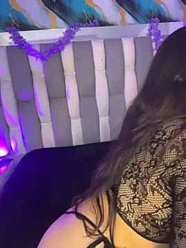 Antonella_Julieta webcam