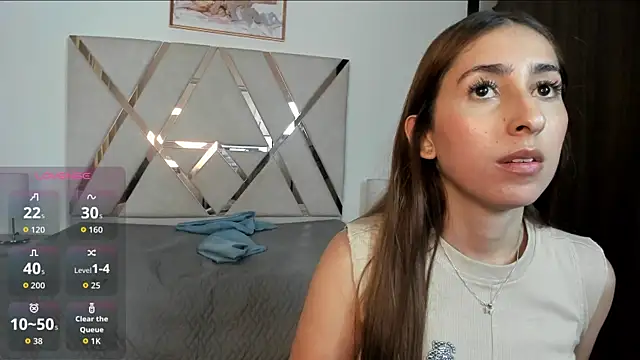 Arya_Grey webcam
