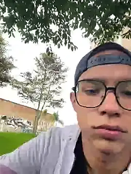 Andres_boy252 webcam