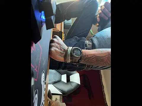 JoeyBlazy webcam