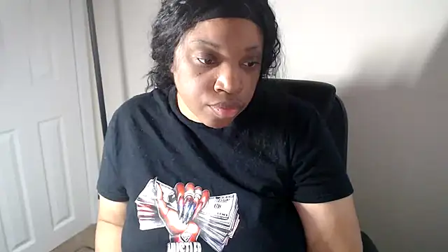 Sexymona1218