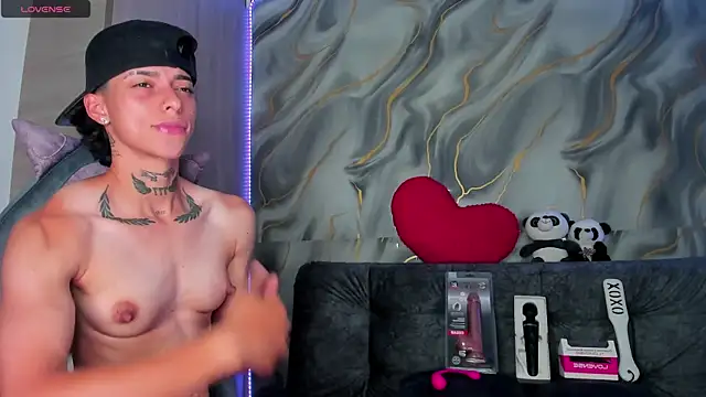 AmberAdams_ live sex cam