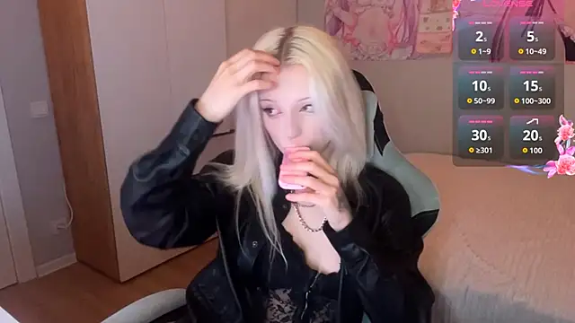 suicid3_yuno webcam