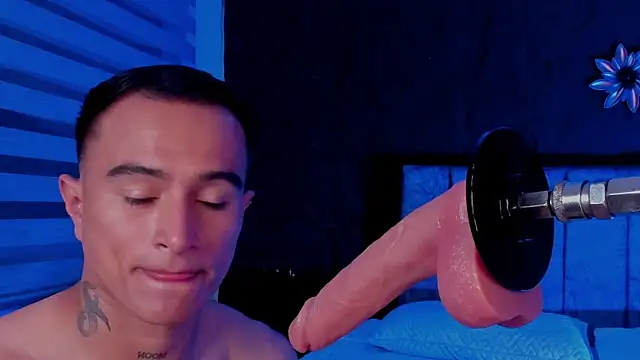 LiamDeep webcam