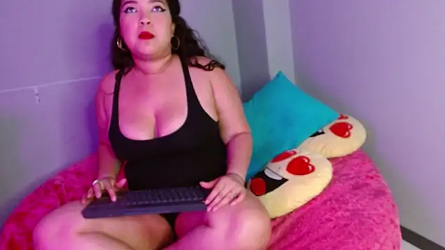 MelaniRosse webcam
