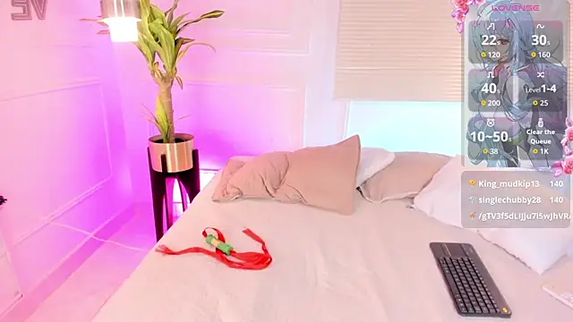 mia_jonnes18 webcam