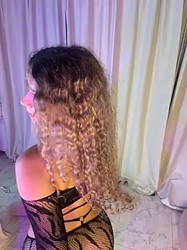Melina-Smith webcam