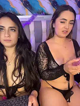 Antonella_Julieta webcam