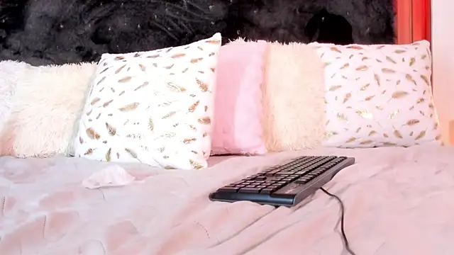 Karlagonzales_ webcam