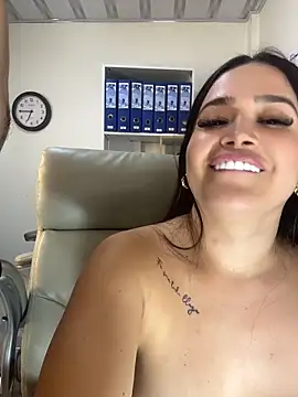 Sara_fun live show