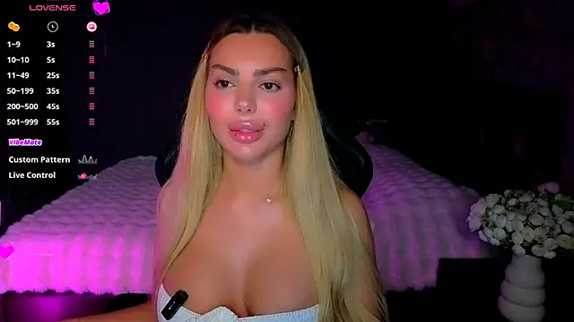 Ayla__Demir webcam