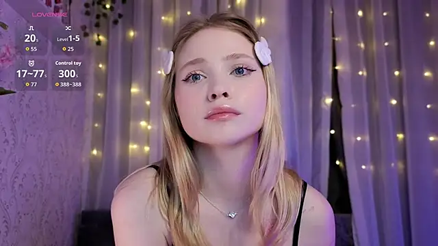 Luni_Lu webcam