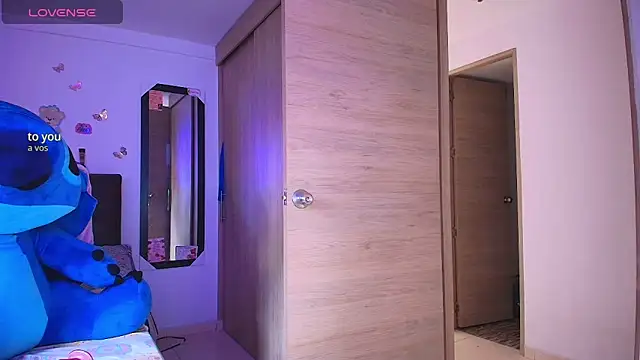 megan_collins96 webcam