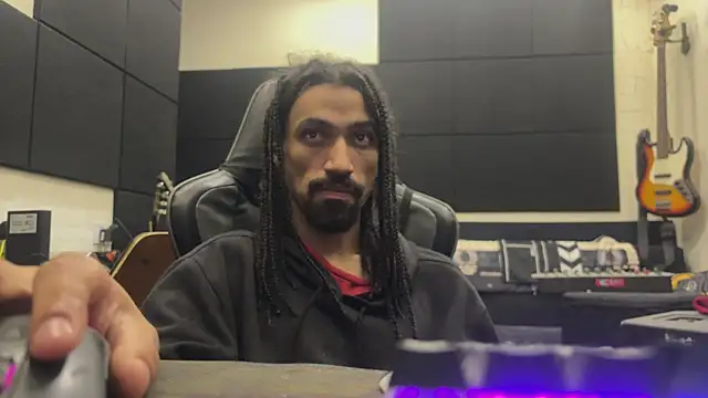 FavelaDaddyCum webcam
