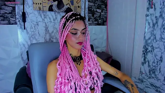Queen_Cuarxxo webcam