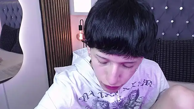 Emo_Boy_ webcam