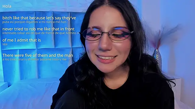 HollyPeach