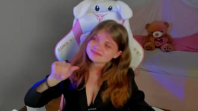 ChloeHalses webcam
