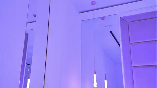JennyBlo webcam