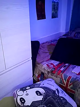 LarissaHell webcam stripchat model stream image