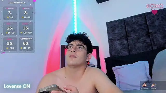 Demian_Fox1 webcam
