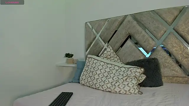 valen_200 webcam
