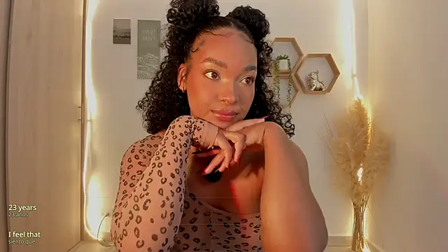 mariam_hill webcam