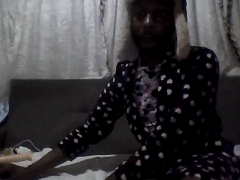 Blackhornybitc webcam