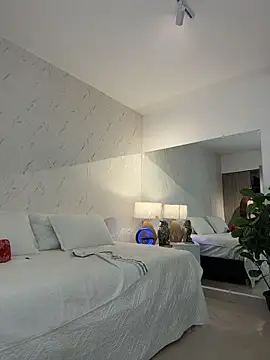 ava_blue webcam