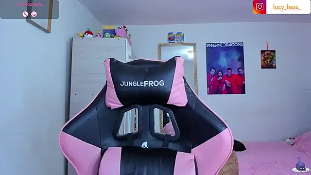 Lucyy-hess webcam