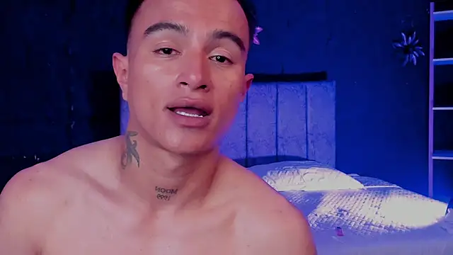 LiamDeep webcam