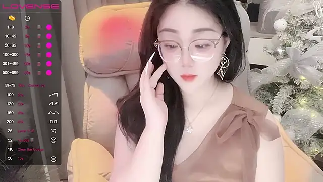 Monica-666888- webcam