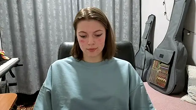 CutieAnny webcam