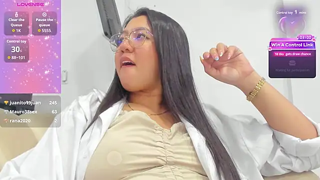Chloe_Thomsoon_ webcam