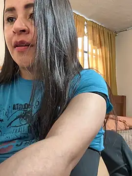 latinfemale webcam