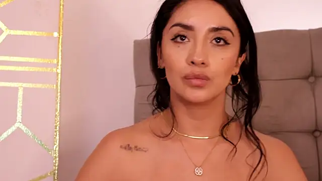 ana_riveros webcam