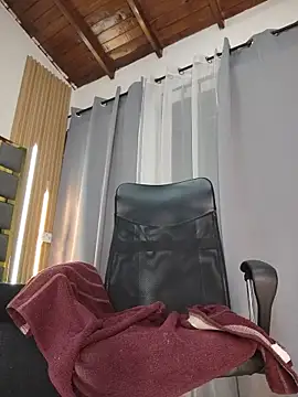 Oliver_bigblack_cock webcam