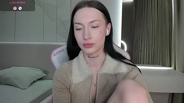 JenniferQueen11 webcam