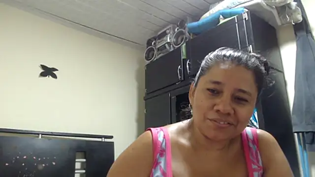 adrixxx38 webcam